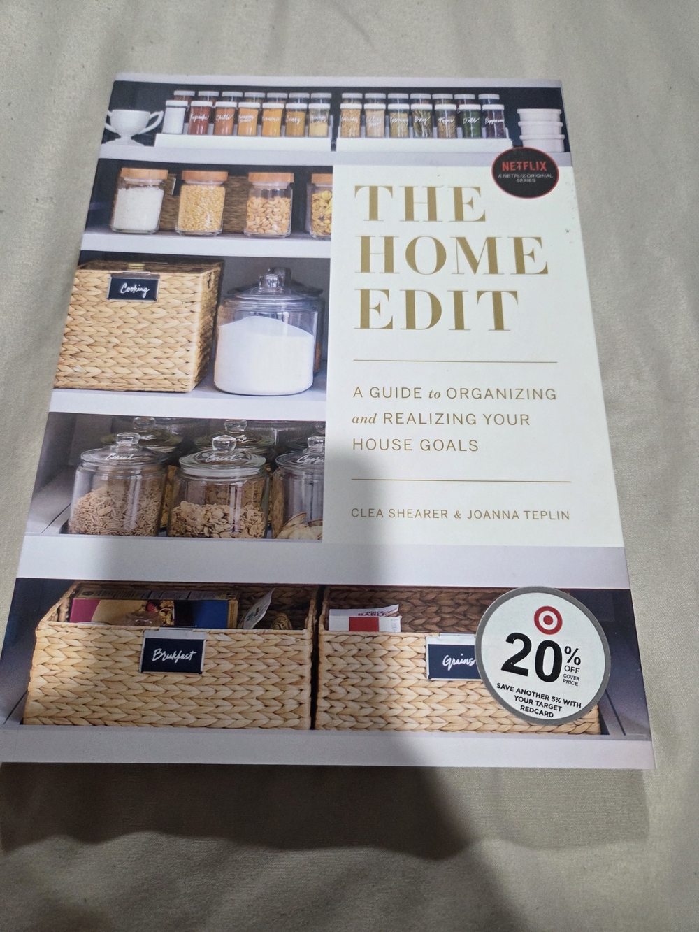 The Home Edit Guide to Organizing - White Cover